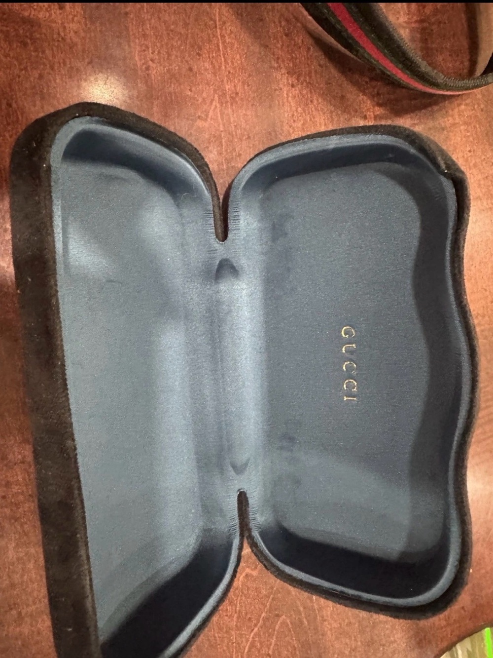 Gucci Velvet Eyewear Case with Gold Logo Gucci Sunglasse Case Black Velvet